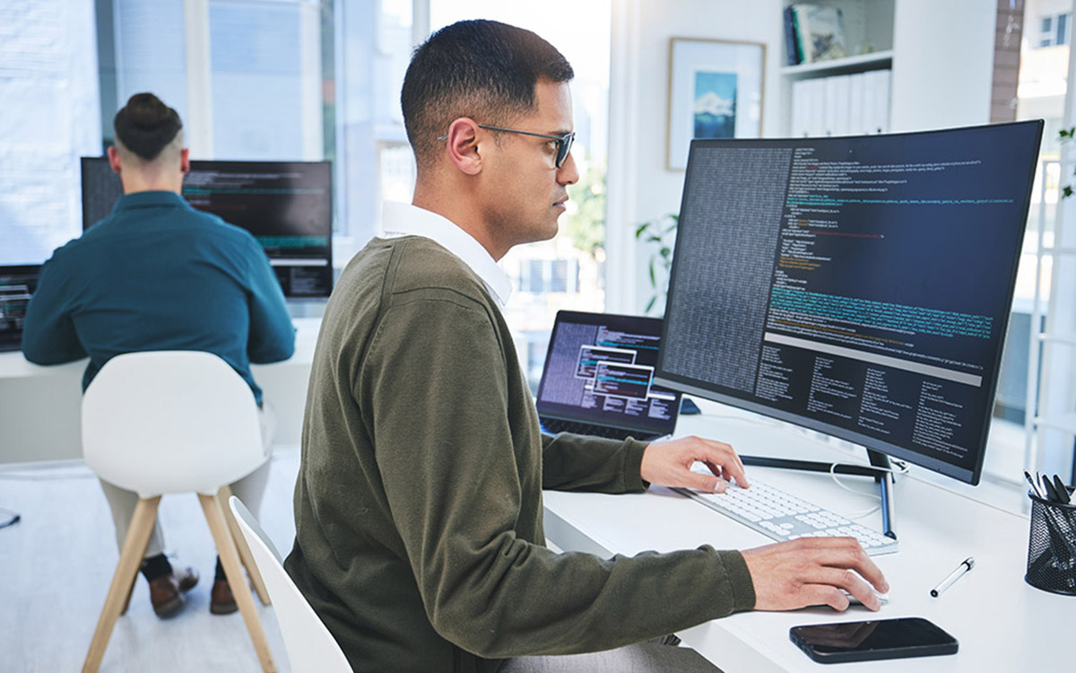 How to Keep Company Data Secure When Employees Work Remotely
